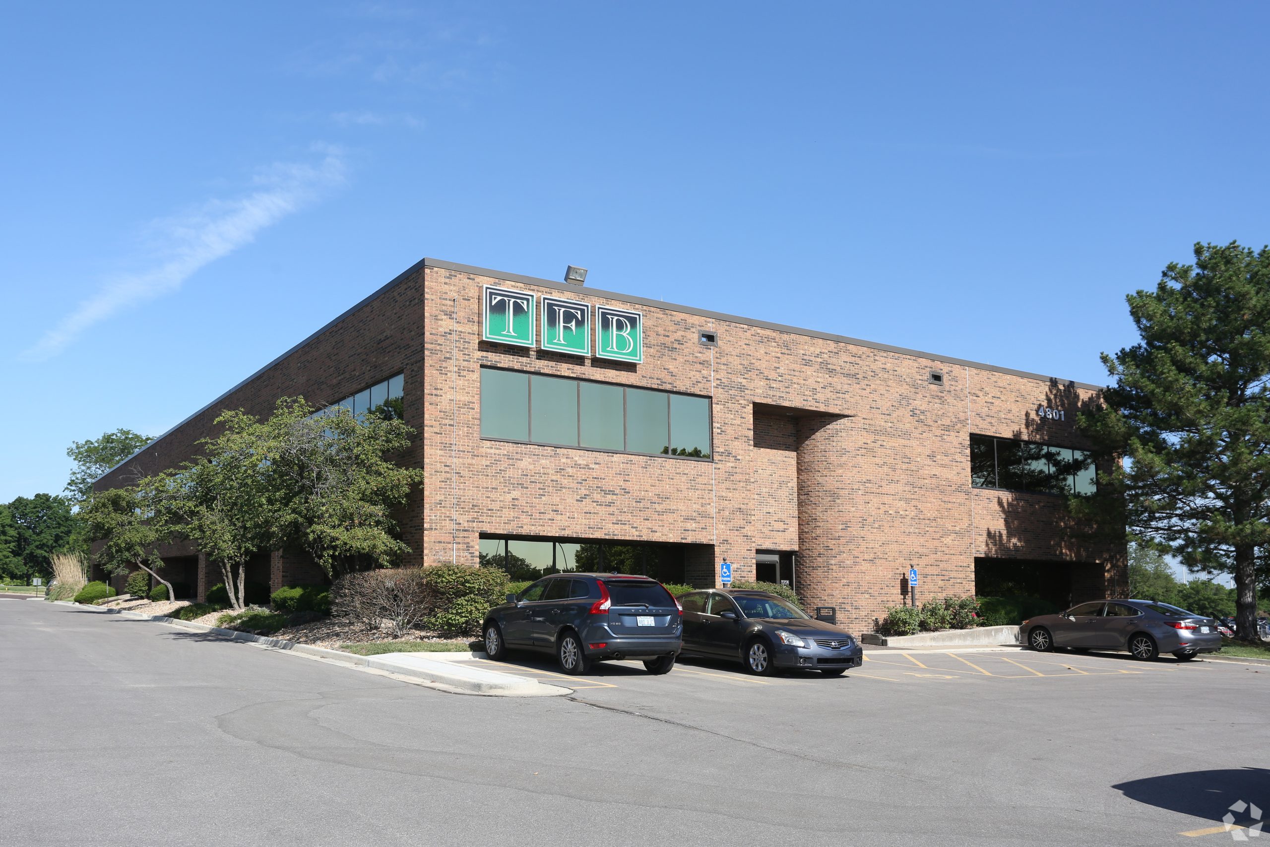 4801 W 110th St - Office For Lease
