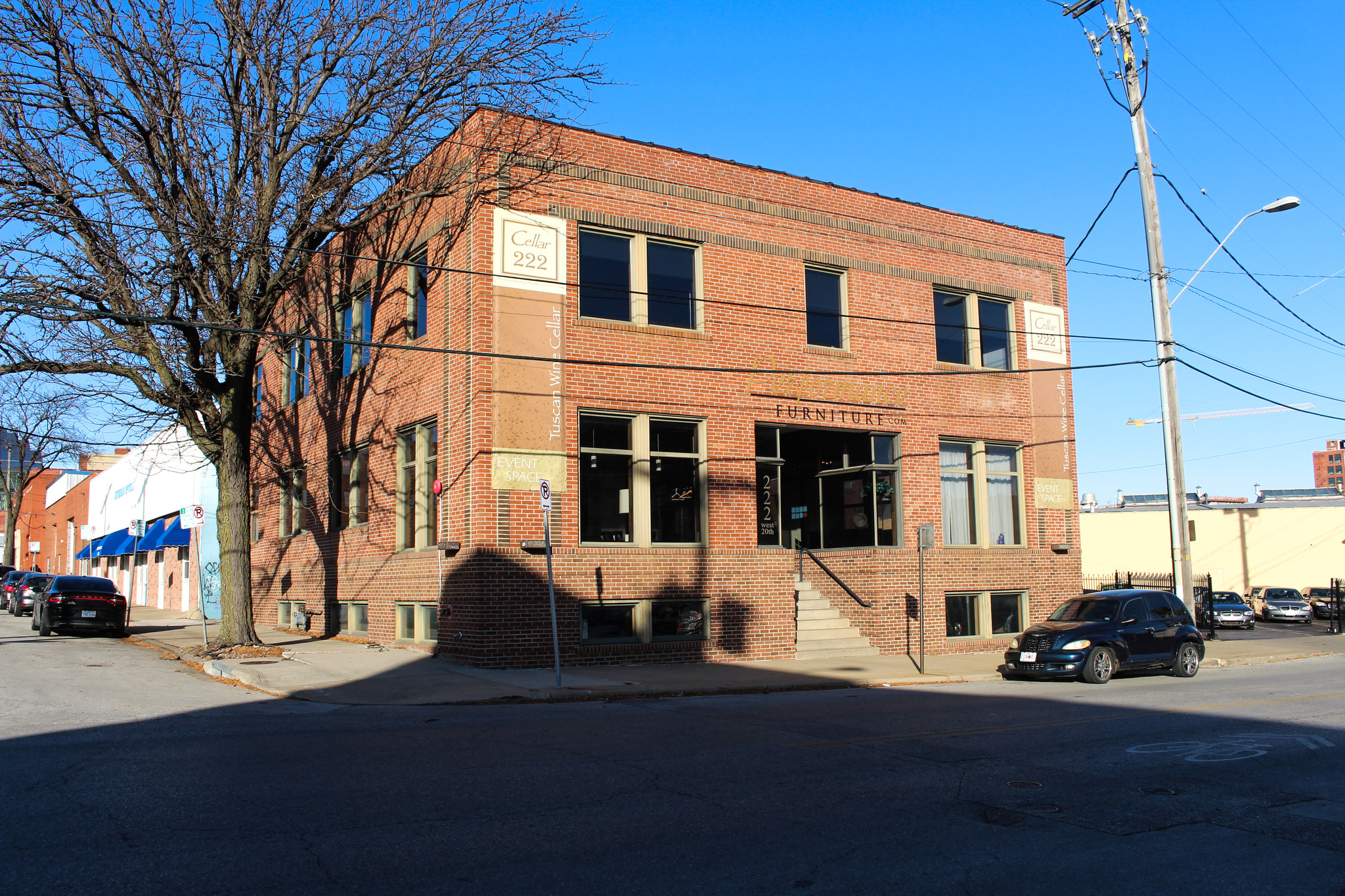 222 W 20th St 222 W 20th St